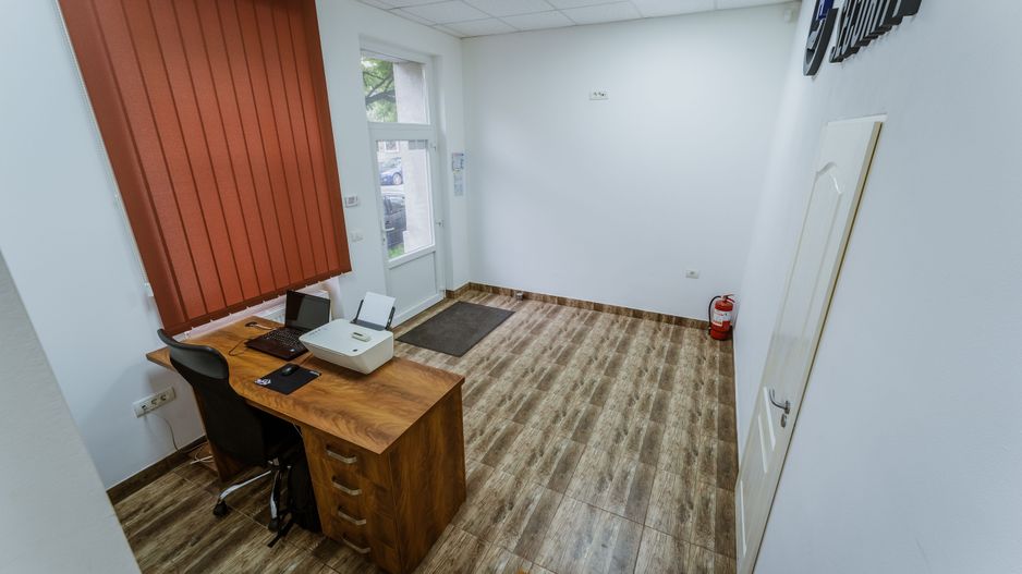 Spațiu comercial central strada Mărășești - Poză 2