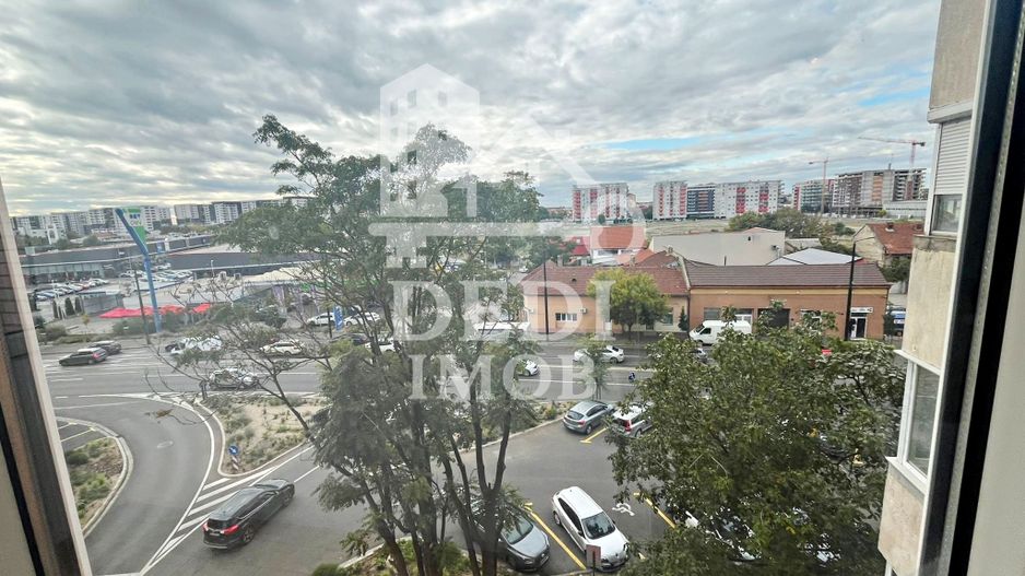 Apartament cu 3 camere de inchiriat Decebal, Oradea - Poză 12