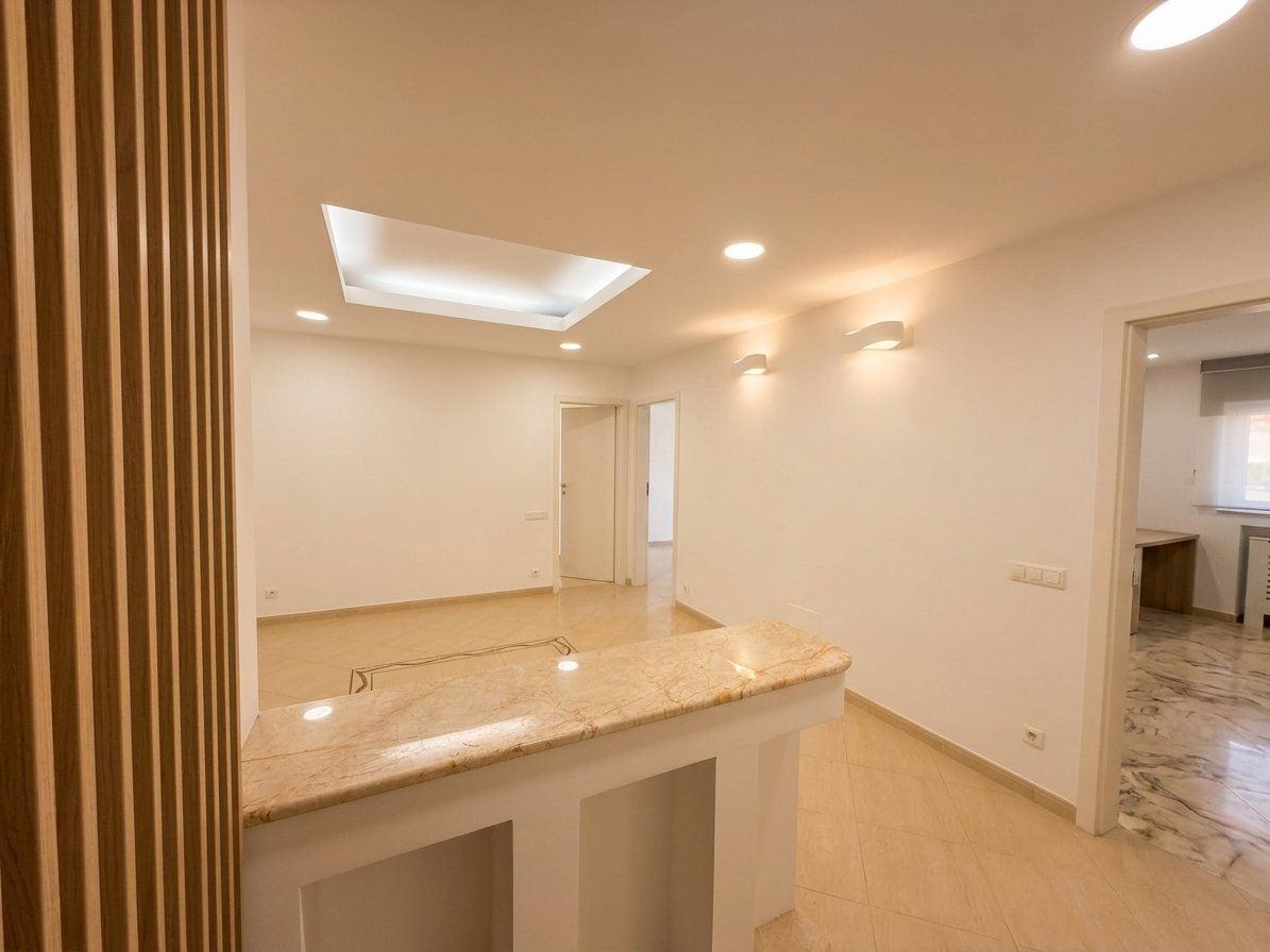 Apartament decomandat în centrul Bucureștiului - Poză 3
