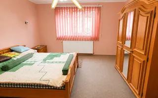 Casă individuală, teren generos de 1.348mp, poziție centrală, Giarmata - Poză 17