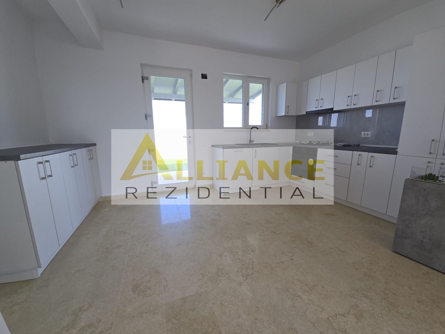 Vila 4 Camere | Toate utilitatiele | Cartier rezidential - Poză 15