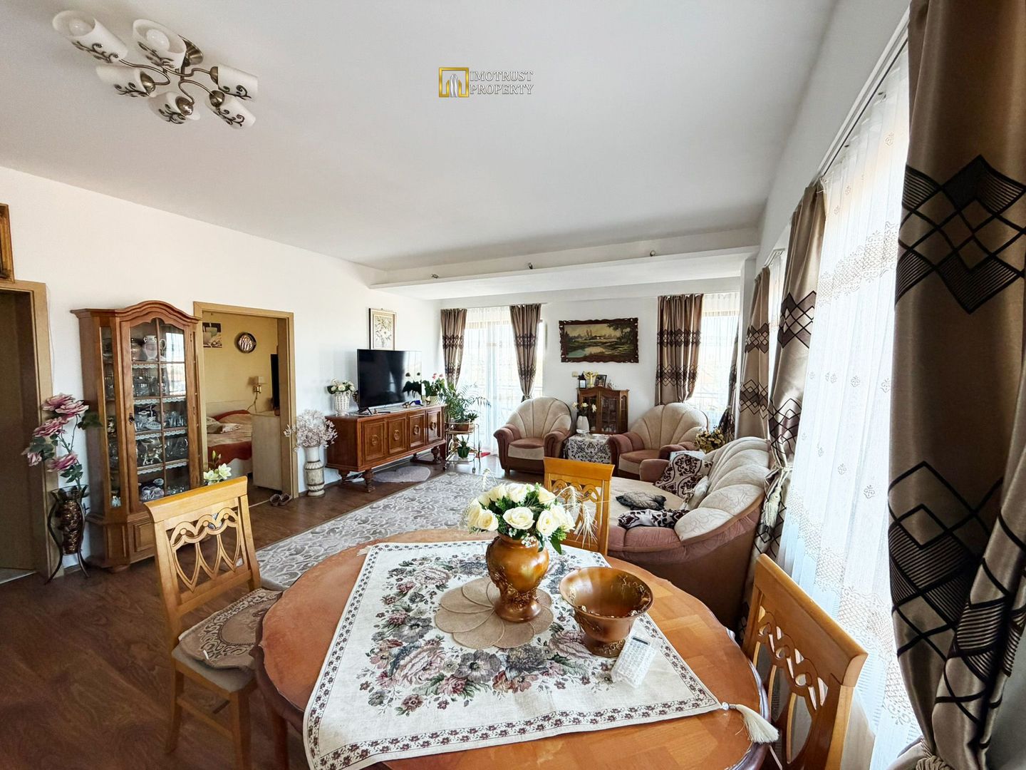 DE VANZARE APARTAMENT 2 CAMERE | 75MP | ARAD - Poză 1