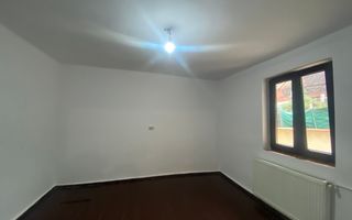 Casa de vanzare, trei camere, Vatra Luminoasa, 215,000 - Poză 3