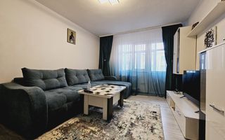 Apartament 3 camere | Etaj 3 | 55 mp | Renovat | Cetate - Poză 2