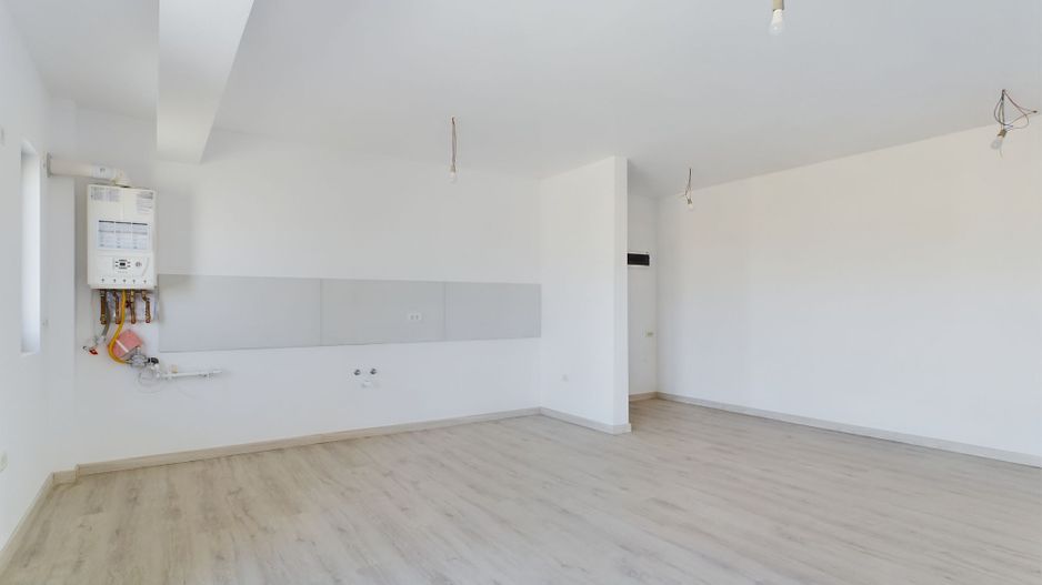 Apartament 3 camere Dumbrăvița - Poză 2