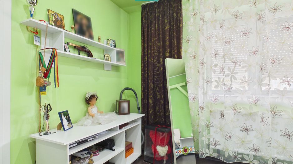 Casă cu 4 camere și teren de 1.910 mp în Macea - Poză 13