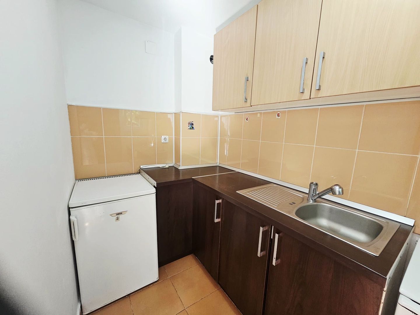 Garsoniera de inchiriat cu loc de parcare inclus,Eroilor/Floresti - Poză 8