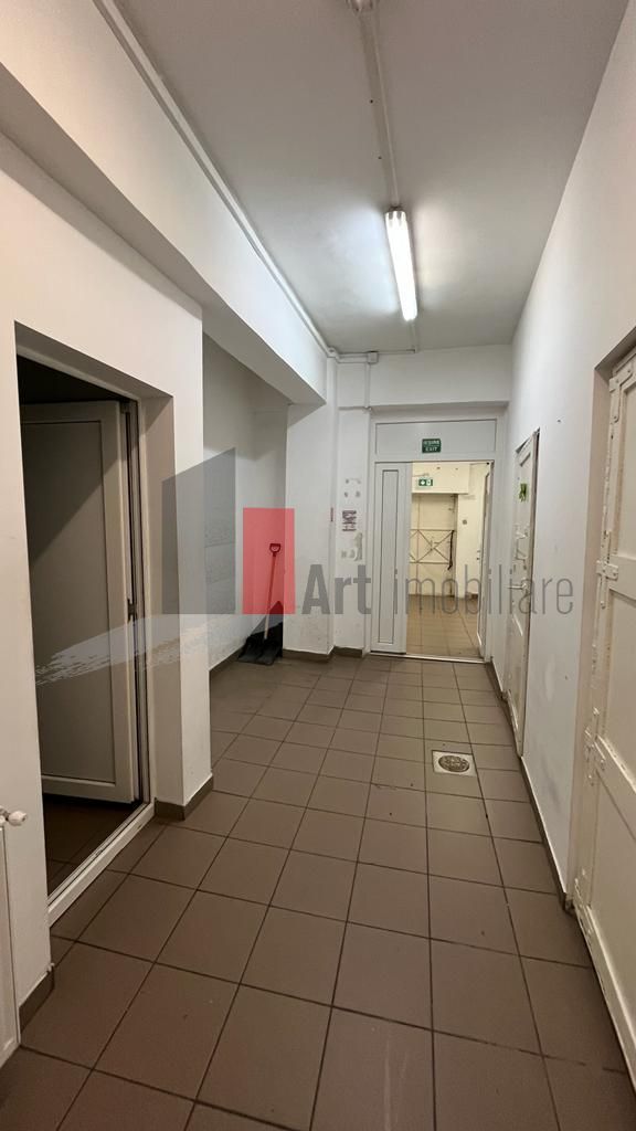 Spatiul "VEXO" , trafic pietonal intens,  INCHIRIAT - Poză 9