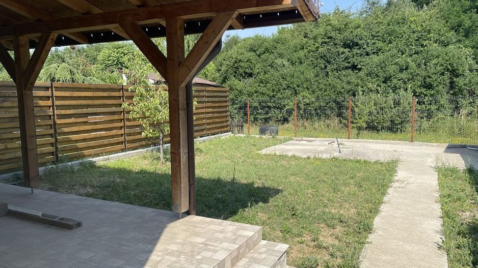 Duplex 4 camere | Terasă acoperită | Strada Asfaltata | Utilități complete - Poză 2