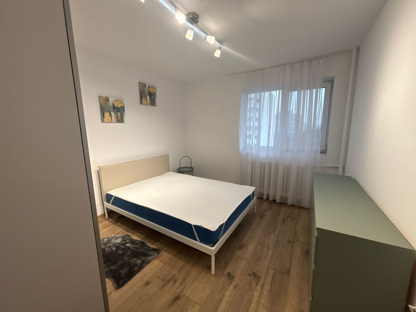 AP. 2 CAMERE TITAN, PRIMA INCHIRIERE, BLOC REABILITAT, METROU 10 MIN - Poză 4