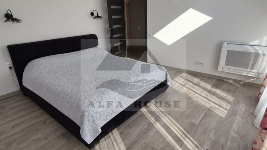Apartament cu 4 camere in casa - zona Centrul Civic - Poză 17