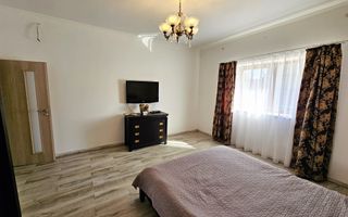 Apartament 2 camere, la casa, zona Centru - Poză 10