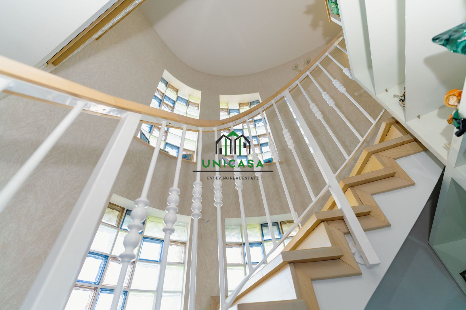 Casa Individuala - Vladesti - Teren de 1780 mp - Poză 9