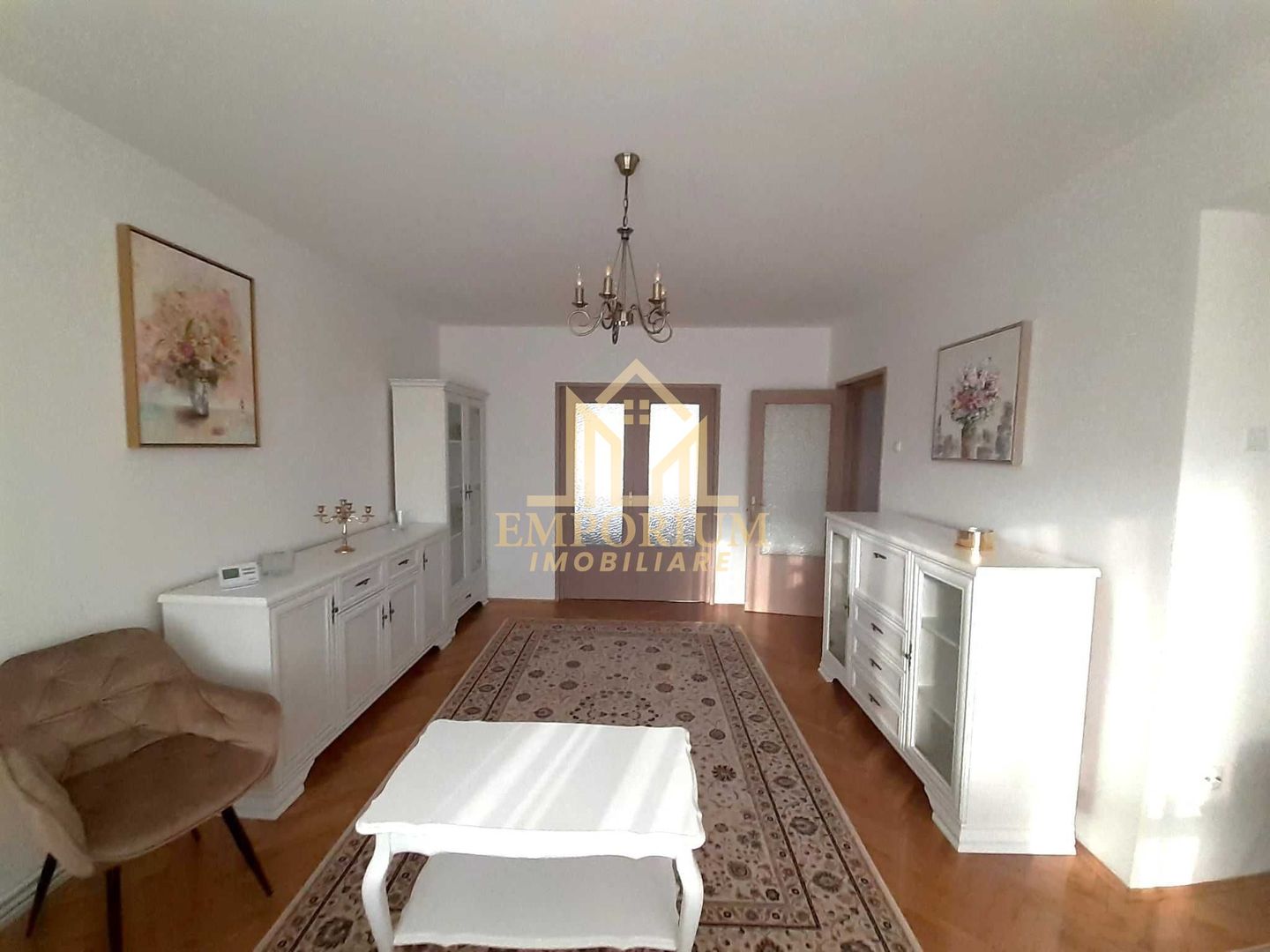 3 camere, decomandate, Parcare, Andrei Muresanu, zona Parcului Engels - Poză 3