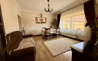 Casa individuala cu 10 camere 1600 mp teren - Poză 8