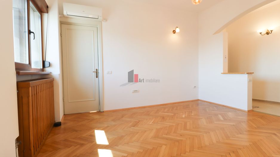 Apartamentul "COBERTURA",  PENTHOUSE "PIATA SPANIEI", TERASA 63 mp, CONSOLIDAT - Poză 39