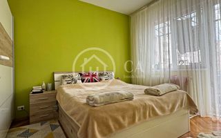 Apartament de vânzare cu 3 camere in zona Dacia, Oradea - Poză 1