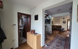 Casă individuală cu 4 camere in Dumbrăvița - Poză 4