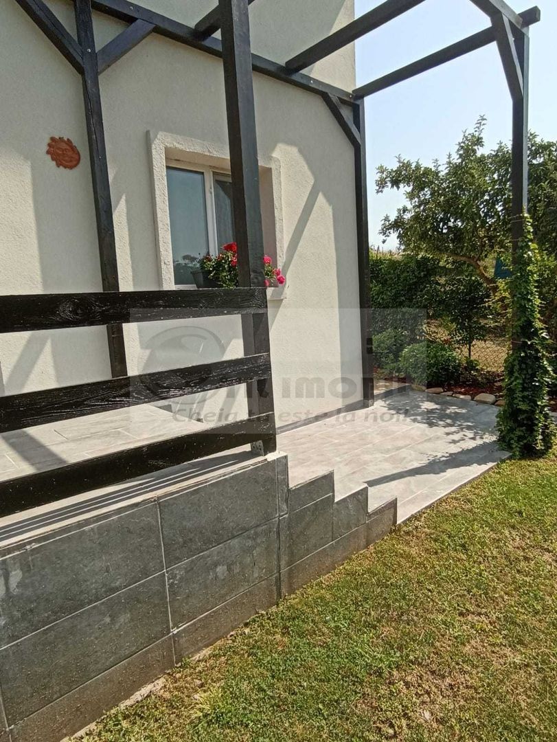 Casa de vanzare in zona linistita - 125.000 euro - Poză 5