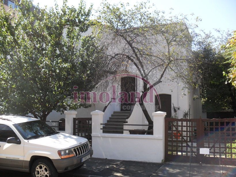 VILA DE INCHIRIAT DOROBANTI CAPITALE - Poză 4