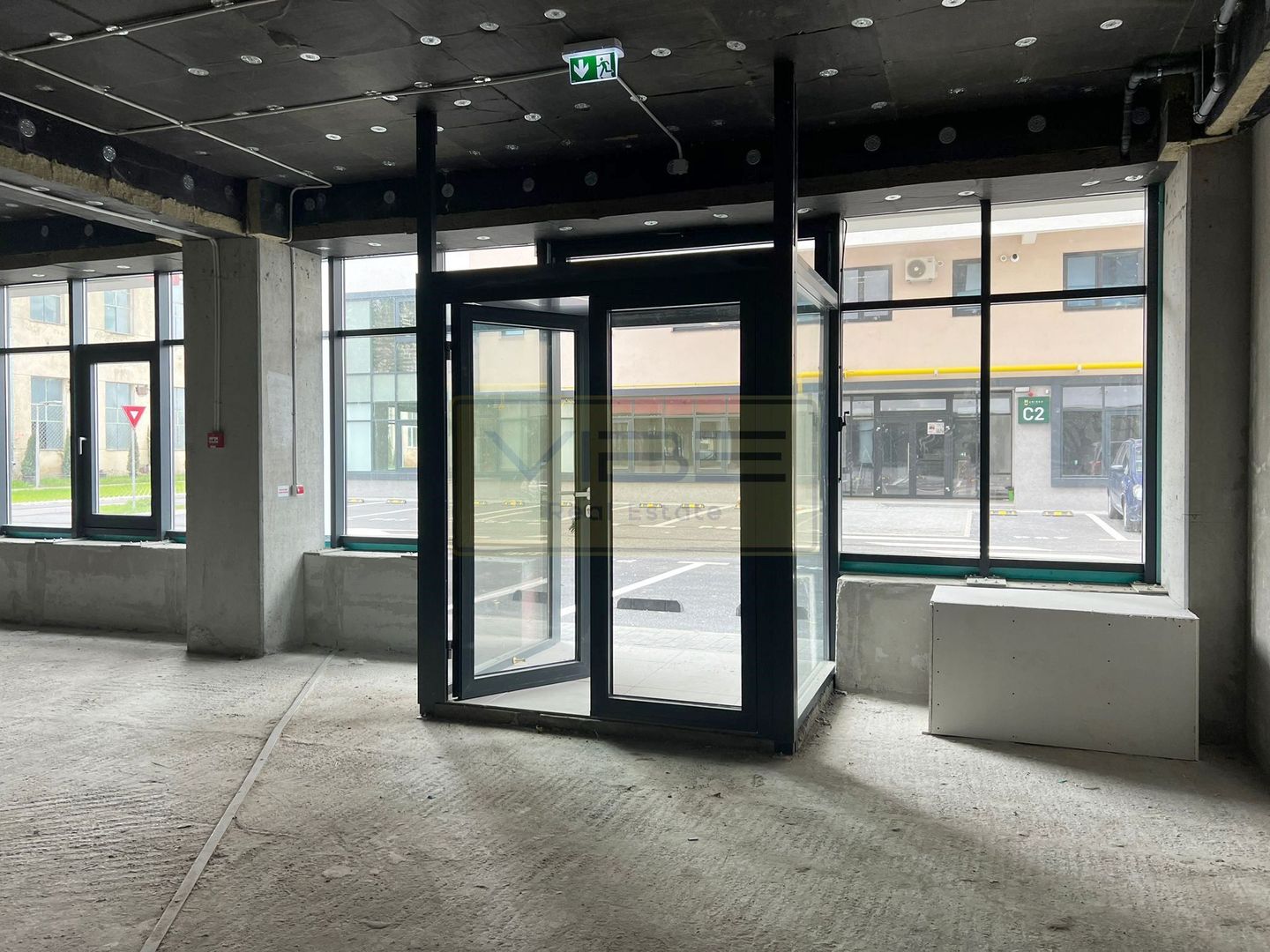 Spatiu comercial / Office NOU Podu Ros - Piata Nicolina - Poză 10