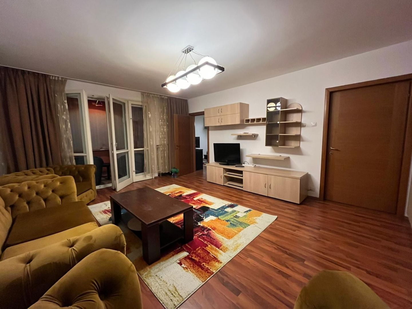 Apartament excelent cu 3 camere, Vatra Luminoasa - Poză 2