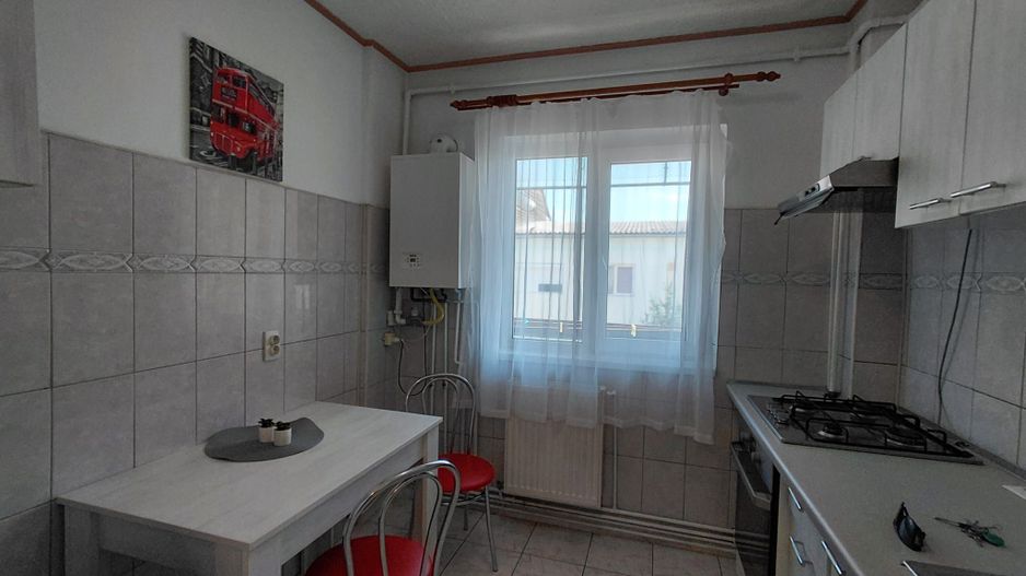 Apartament 2 camere decomandat Strada Intrarea Arieșului - Poză 5