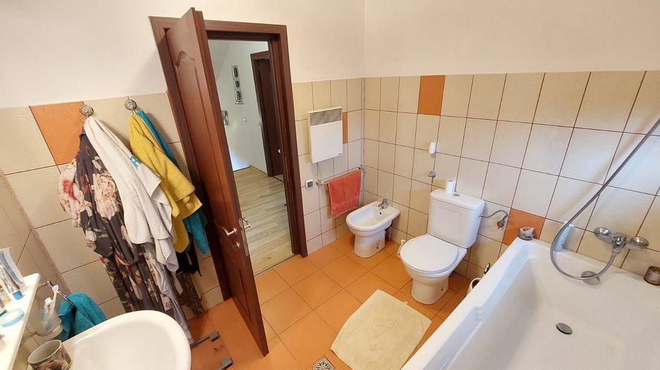 🏡 VILĂ DE ÎNCHIRIAT – DISPONIBILĂ DIN 1 SEPTEMBRIE 2026 - Poză 10