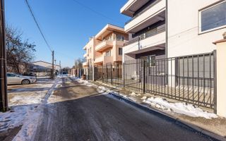 Vila ***400mp*** + Curte Proprie // zona Aviației - Poză 40