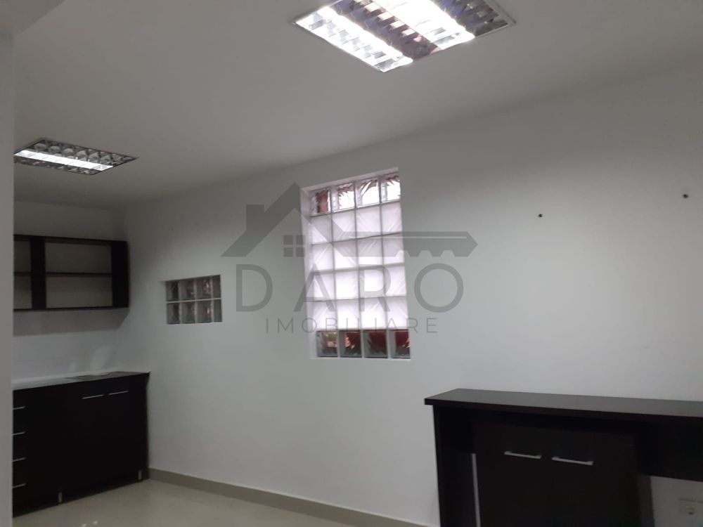 De vanzare imobil 62 mp-casa cu curte comuna -pret negociabil - Poză 6