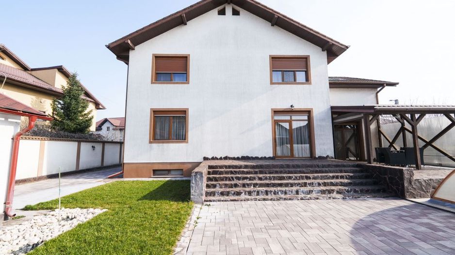 Vila moderna S+P+M, piscina acoperita, sauna, sala fitness-zona Ford/Cassia Park - Poză 29