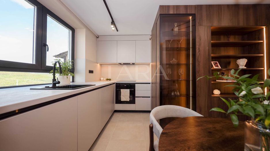 Apartament renovat premium cu panoramă – Gheorgheni. - Poză 2