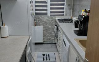Apartamentu   3 camere, Zona Vest, Ploiești   La cheie - Poză 2