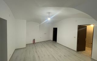 SUPER OFERTA! Apartament la casă în zonă premium - Poză 2