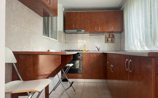 Modificat in 3 camere! Vanzare apartament in Targoviste-Micro 4 - Poză 6