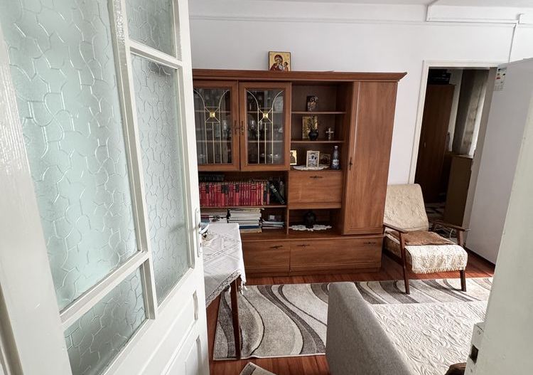Apartament 2 camere, ND, 33mp-Ciric- Tatarasi - Poză 2