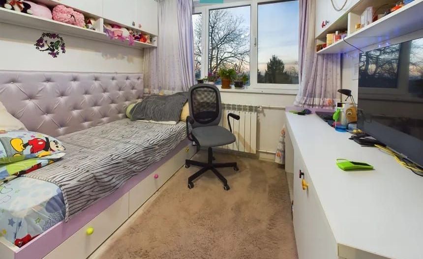 APARTAMENT MODERN DECOMANDAT APUSULUI - Poză 1