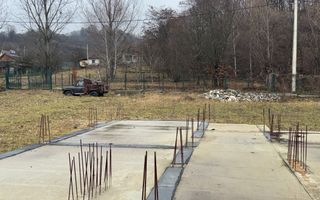 TEREN INTRAVILAN 2200 MP CAMPULUNG ARGES - Poză 9