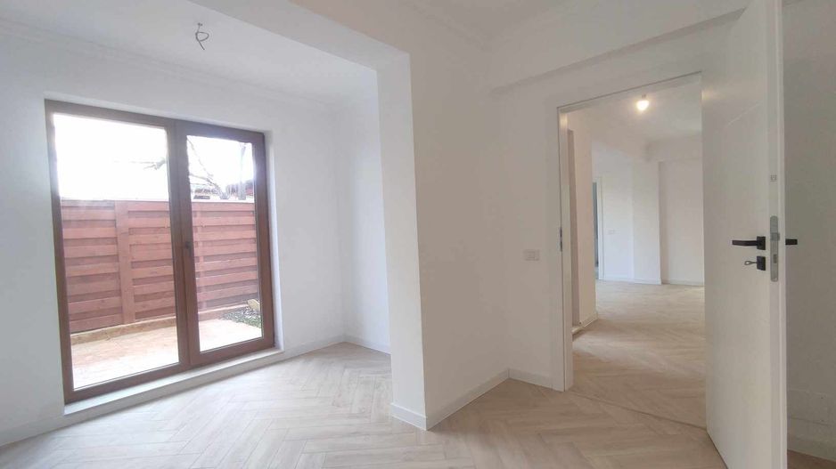 Vanzare apartament 3 camere cu gradina la 5 minute de metrou - Poză 22