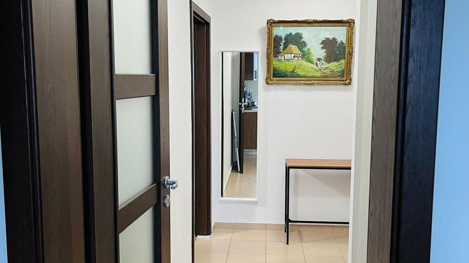 De vanzare apartament 2 camere Drumul Taberei - Poză 1