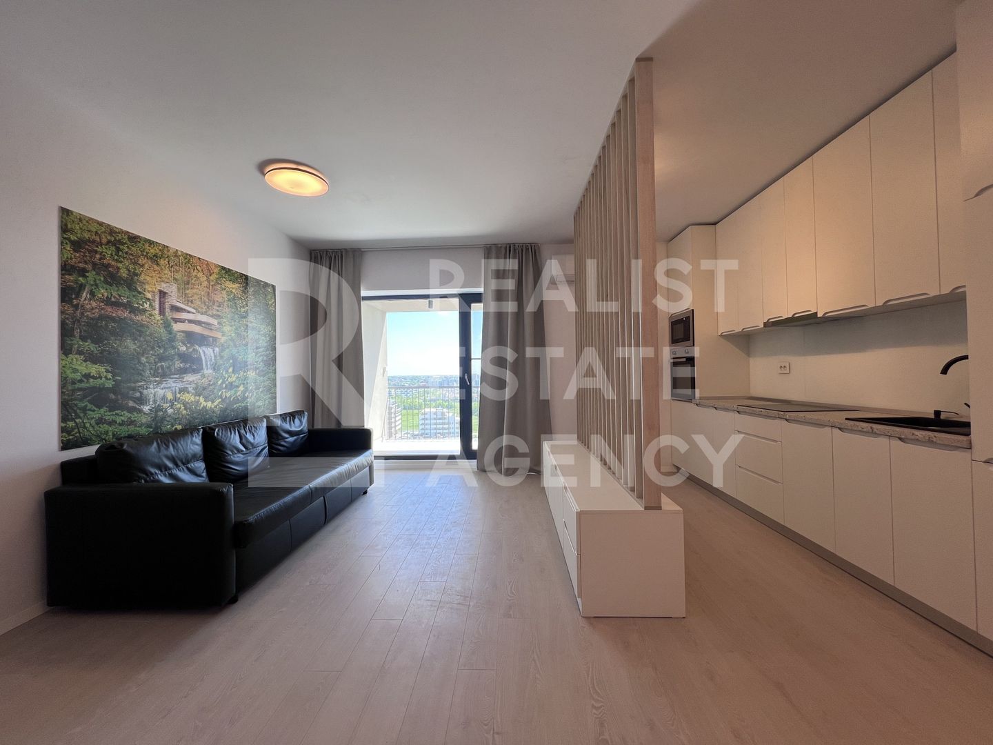 Apartament 4 camere de închiriat, București Noi, la prima chirie! - Poză 1