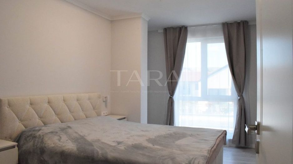Apartament cu 3 camere, 2 băi, 2 logii și parcare subterană. - Poză 3