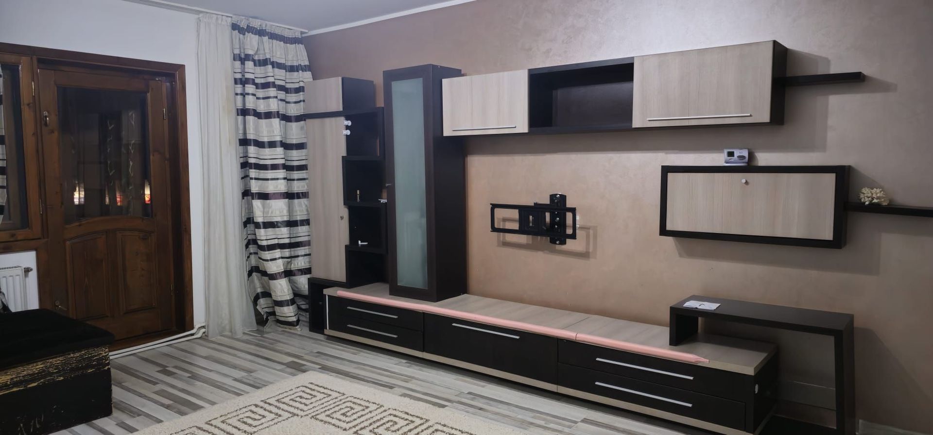De inchiriat – Apartament 3 camere, 85 mp, partial mobilat - Poză 7