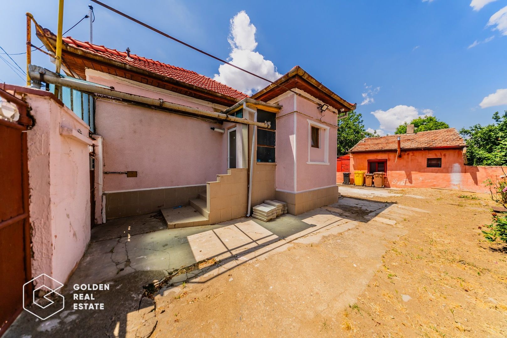 Casă 3 camere renovată în Bujac-Sega , 2 corpuri, teren 572 mp - Poză 22