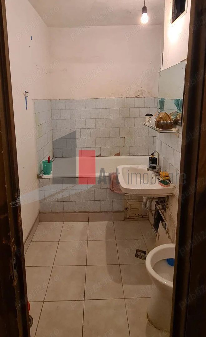 APARTAMENT 3 CAMERE LACUL TEI - Poză 4