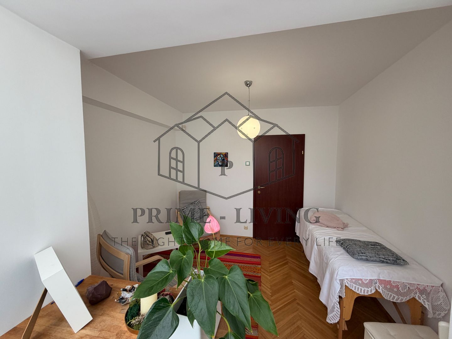 REZIDENTA SAU SPAȚIU BIROURI CU 3 CAMERE LA INCHIRIERE IN PRIMAVERII - Poză 9