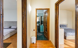 Casa P+M, 5 camere si spatiu comercial stradal , teren 252mp - Poză 9