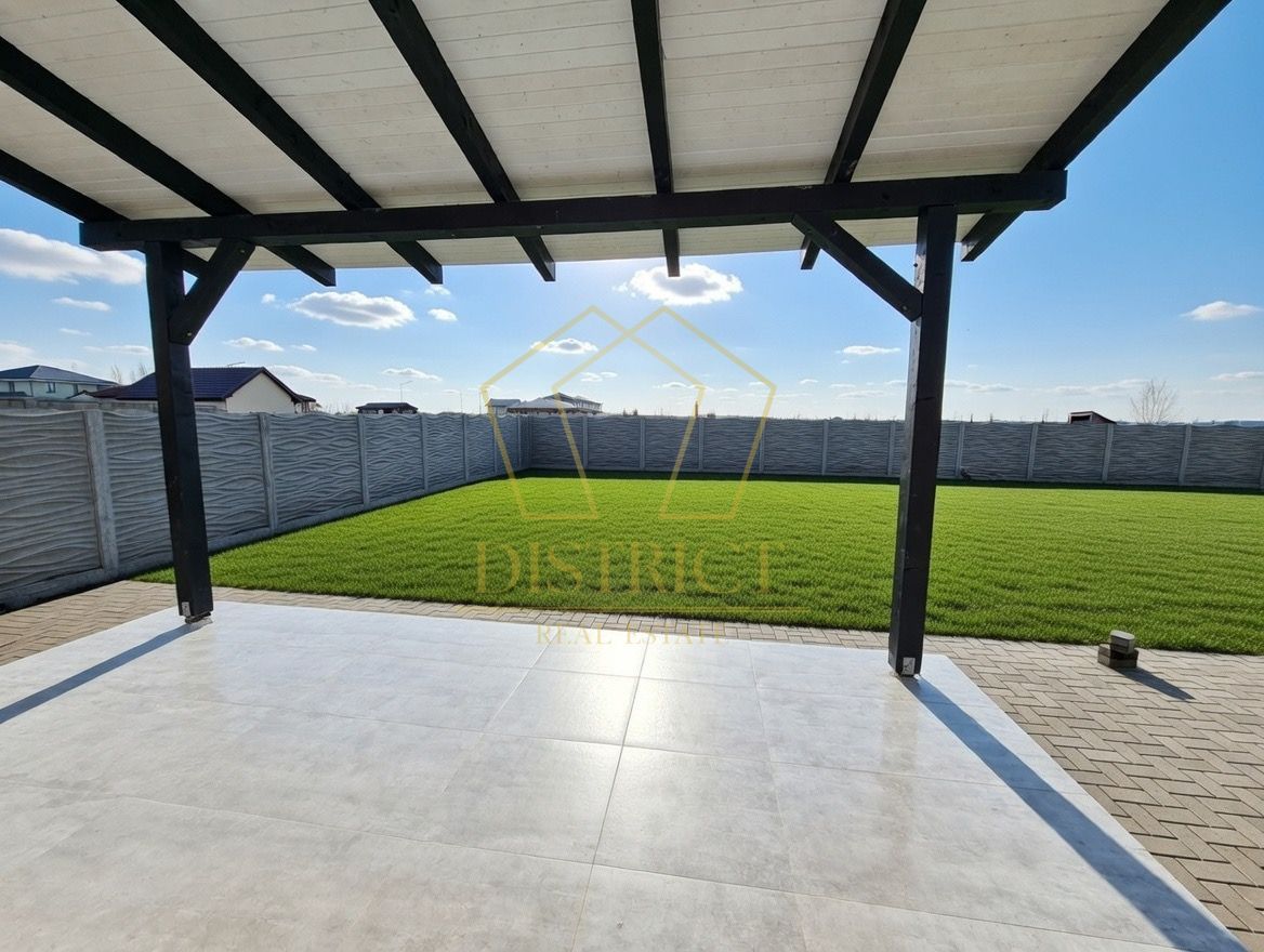 Duplex despartit prin camera tehnica, 5 camere, asfalt | Giarmata Vii - Poză 12