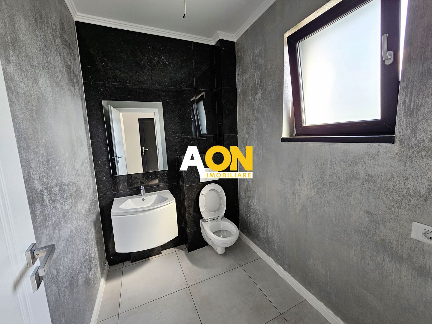 1/2 Duplex finisat la cheie, 4 camere, 231 mp teren, Cetate - Poză 5