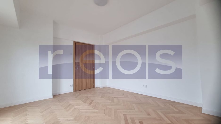 VANZARE 4 CAMERE DECOMANDAT -UNIRII - VEDERE FANTANI - 104mp - Poză 7